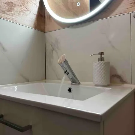 Spacieuse Sauna Billiard Netflix * Estrasburgo