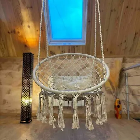 Spacieuse Sauna Billiard Netflix