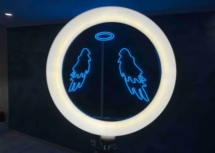 Spacieuse Sauna Billiard Netflix Willa