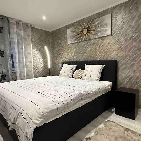 Villa Spacieuse Sauna Billiard Netflix Straßburg