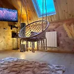 Spacieuse Sauna Billiard Netflix