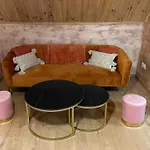 Spacieuse Sauna Billiard Netflix Vila